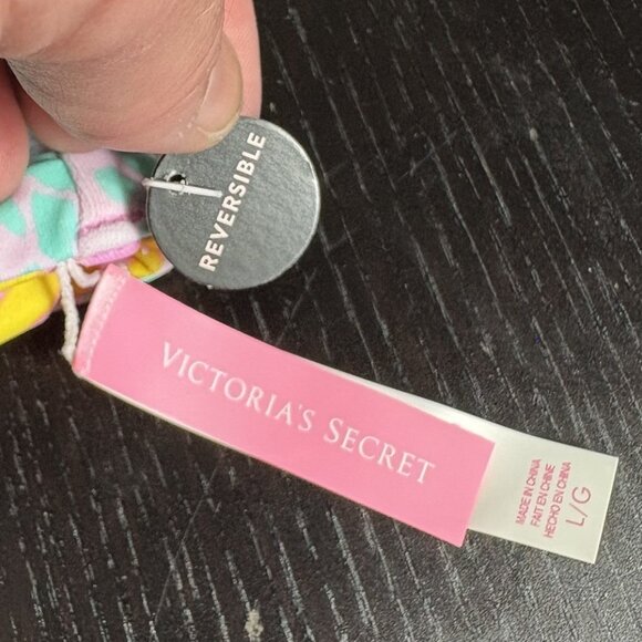 VICTORIAS SECRET Womens L Reversible Halter Bikini Swimsuit Top Animal Print NEW - Picture 5 of 5